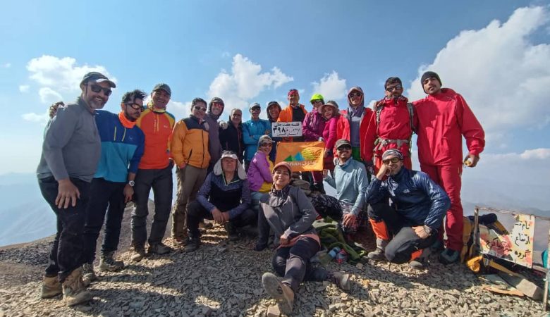 صعود کوهنوردان باشگاه سرکچال به قله هفتخوانی